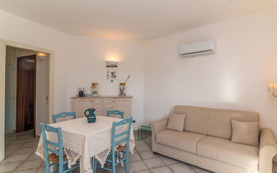 Lemonade Chalet 13