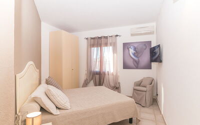 Lemonade Chalet 3
