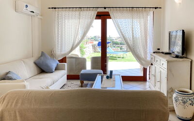 Lemonade Chalet 11