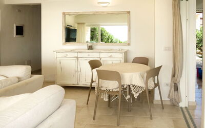 Lemonade Chalet 7