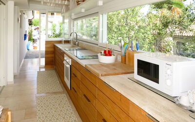 Lemonade Chalet 7