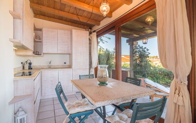 Lemonade Chalet 9