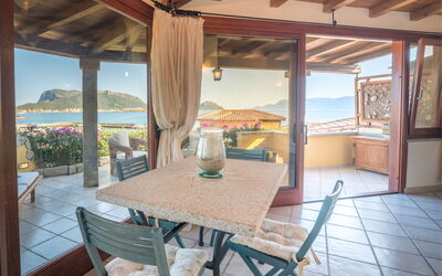 Lemonade Chalet 9