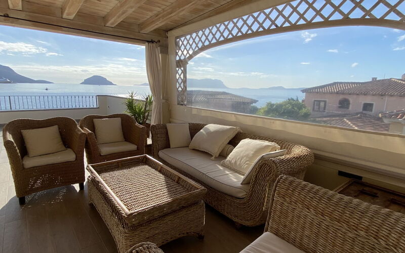 Lemonade Chalet 1