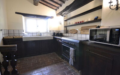 Giardino delle Ninfe: Kitchen
