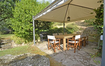 Giardino delle Ninfe: Veranda