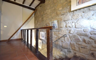 Giardino delle Ninfe: Stairs