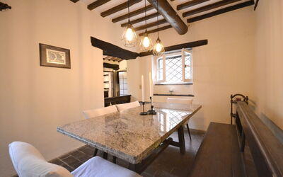 Giardino delle Ninfe: Dining room