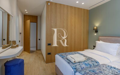 Hyperion Luxury Villa