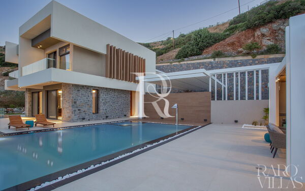 Nereid Luxury Villa