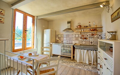 Villa Nelumbo: Kitchen