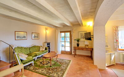 Villa Nelumbo: Living Room