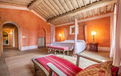 Calliope 10: Bedroom