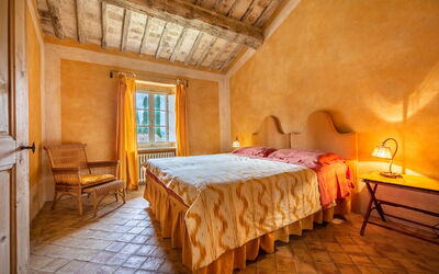 Calliope 10: Bedroom