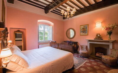 Tenuta Girifalco: Romantic bedroom