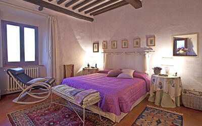 Villa Adelfa: Double bedroom