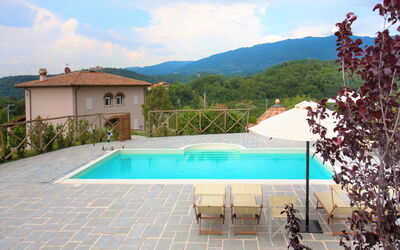 Villa Fiorenza: Building Exterior, Outdoor, Pool