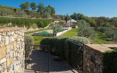 Villa Bovari: Access to the pool