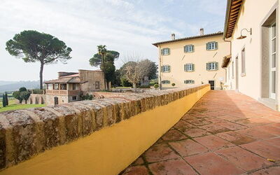 Dimora degli Archi: Outdoor view