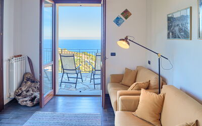 Villa Ranieri: Living Room, Scenic View