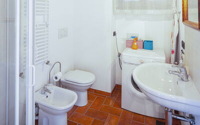 Villa Ranieri: Bathroom