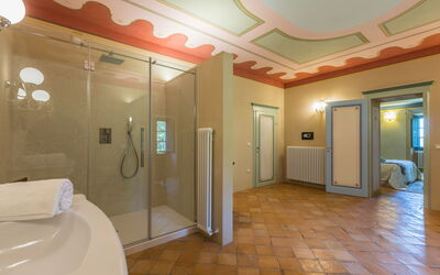 Palazzo Salieri- Weddings and Events: Badkamer