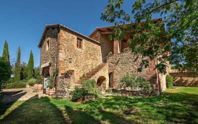 Villa Ambrosini: Esterni