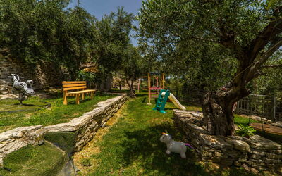 Villa Eftychia: Garden, Outdoor