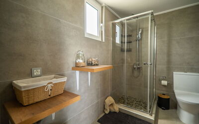 Villa Eftychia: Bathroom