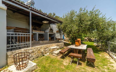 Villa Eftychia: Balcony / Terrace / Patio, Garden, Outdoor