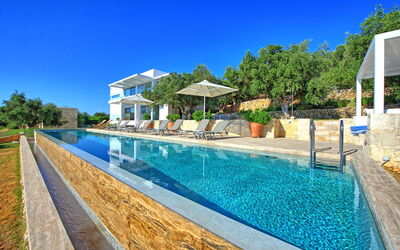 Villa Bluewhite: all'aperto, Estate, Giardino, Piscina