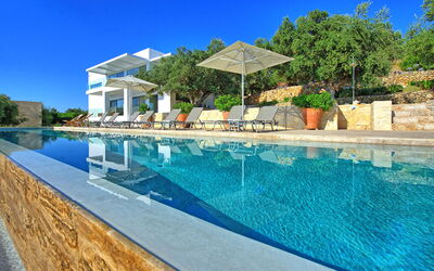 Villa Bluewhite: all'aperto, Estate, Giardino, Piscina