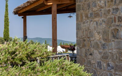 Villa San Michele: Balkon / terras / patio, Buitenshuis, Keer bekeken, Tuin