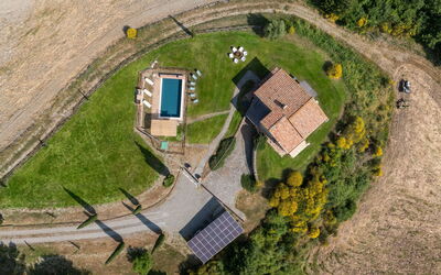 Villa San Michele: Buitenshuis, Keer bekeken, zwembad