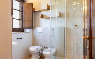 Villa San Michele: Badkamer