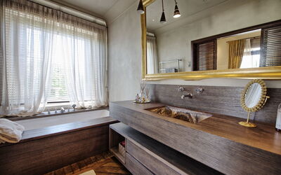 Villa Dora: Bathroom