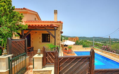 Villa Romantic Sevi: Pool