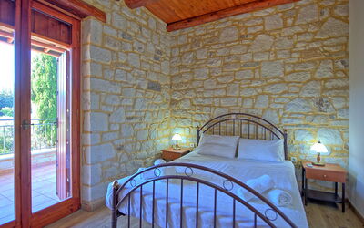 Villa Vrisses: Bedroom