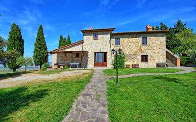 Casale Santa Francesca: all'aperto, Esterni, Giardino