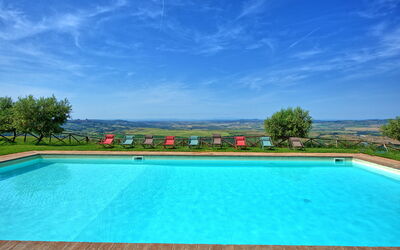 Casale Santa Francesca: all'aperto, Giardino, Piscina, Vista Panoramica