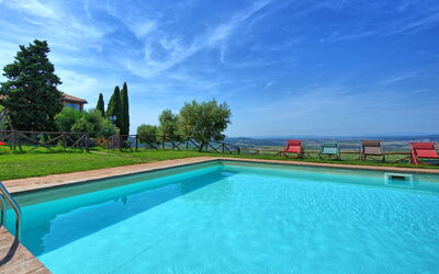 Casale Santa Francesca: all'aperto, Piscina