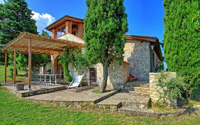 Casale Santa Francesca: all'aperto, Esterni, Giardino