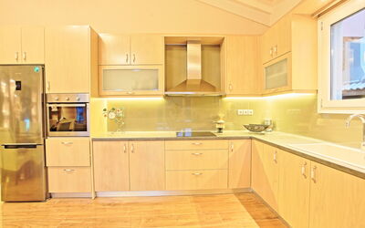 Villa Jewel: Cuisine