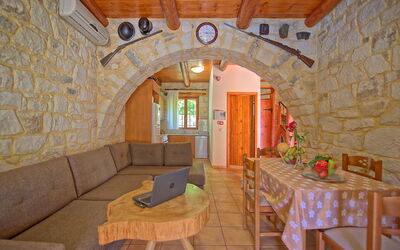 Villa Nipos: Dining Room, Kitchen, Living Room