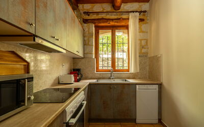 Villa Nipos: Kitchen