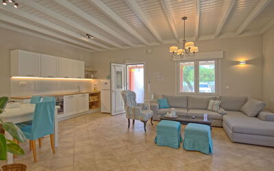 Beach Villa Joanna: Cucina, Sala da pranzo, Soggiorno