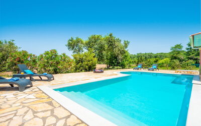 Beach Villa Joanna: Piscina