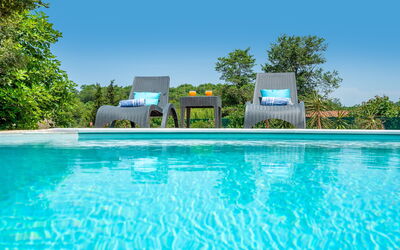 Beach Villa Joanna: Piscina