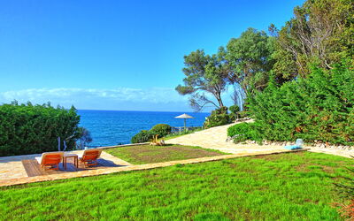 Beachfront Villa Seawave: Pool