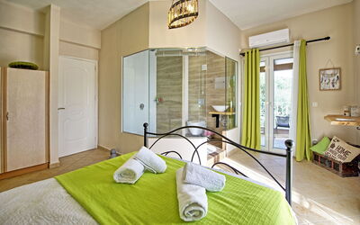 Beachfront Villa Seawave: Bedroom